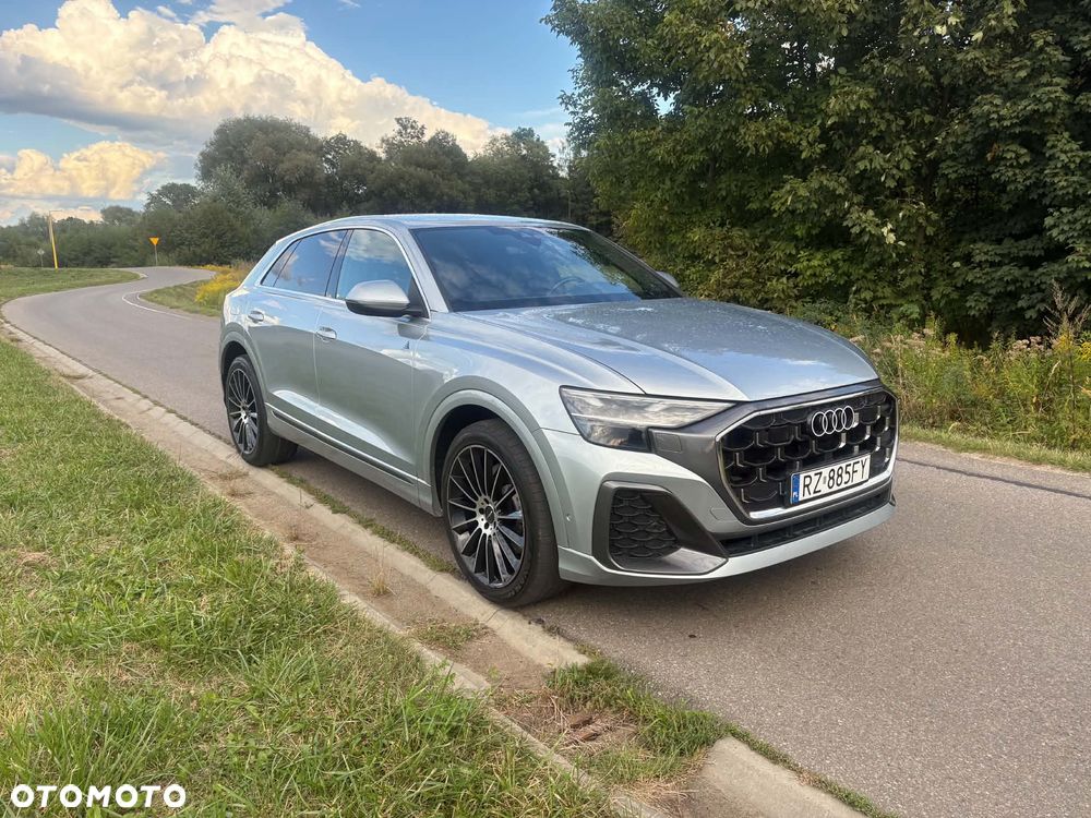 Audi Q8 - 1