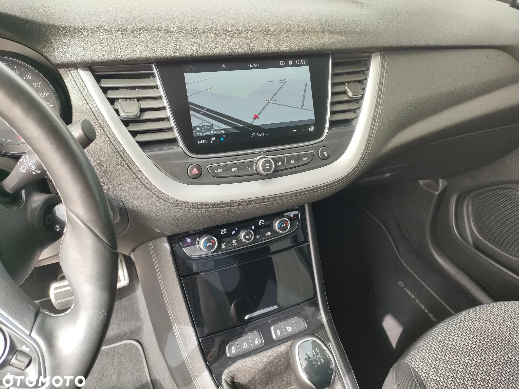 Opel Grandland X 1.2 Start/Stop Business INNOVATION - 21