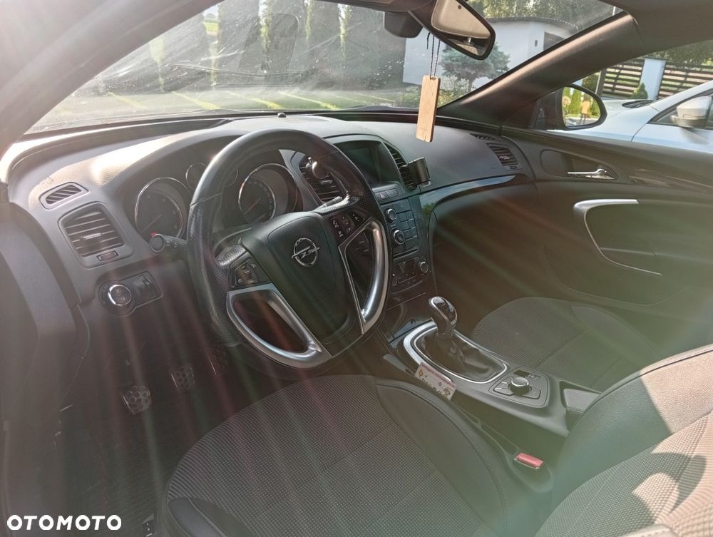 Opel Insignia - 4