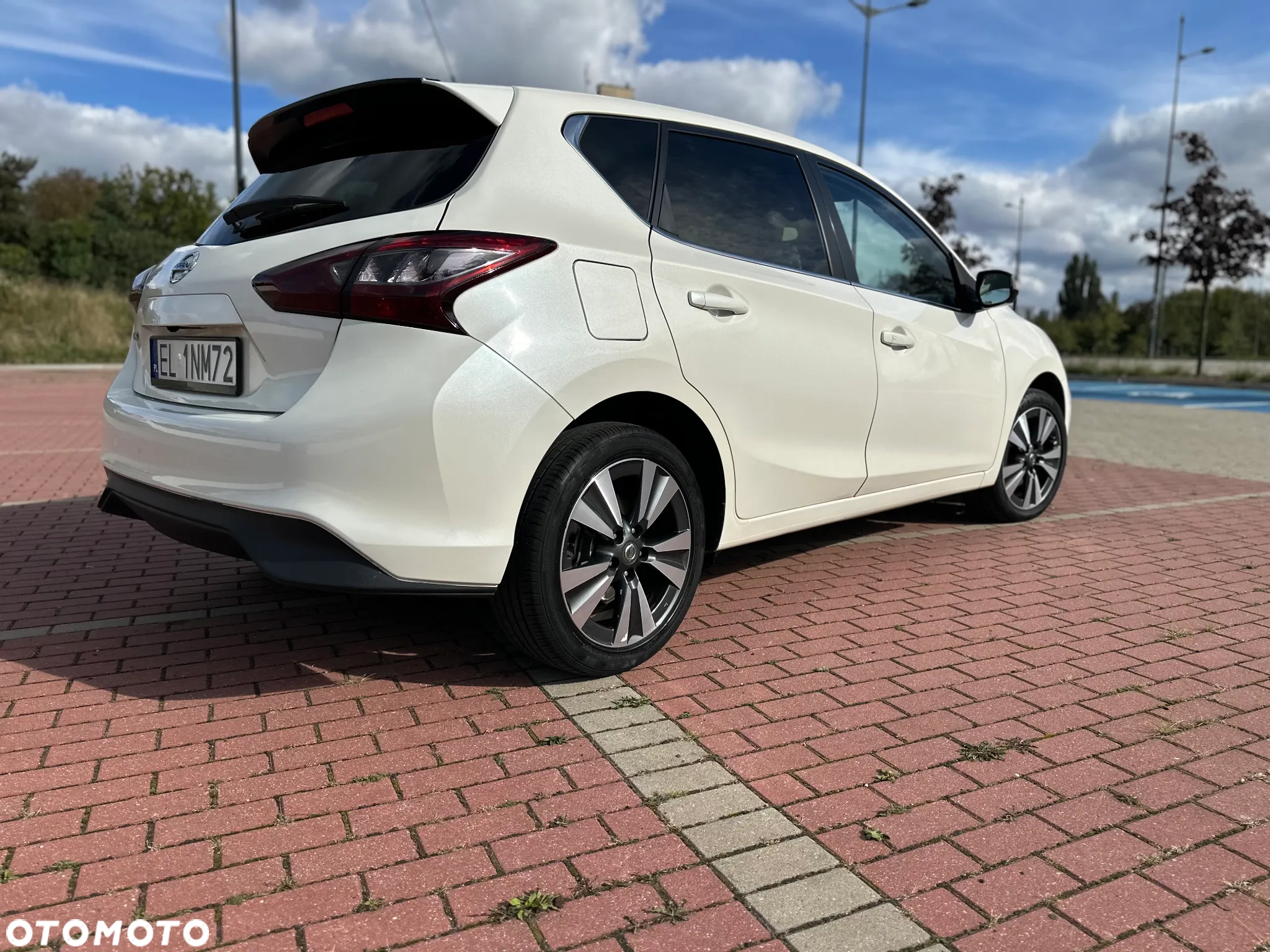 Nissan Pulsar 1.2 DIG-T Black Edition - 10