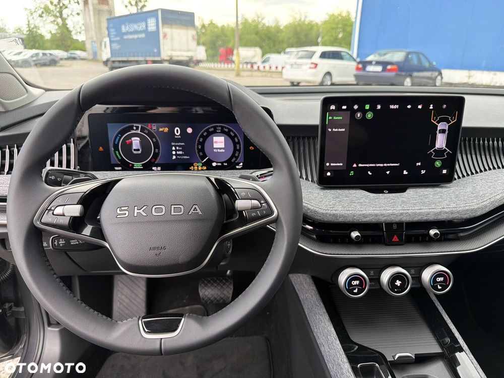 Skoda Superb 1.5 TSI Plug-in Hybrid Drive DSG - 14