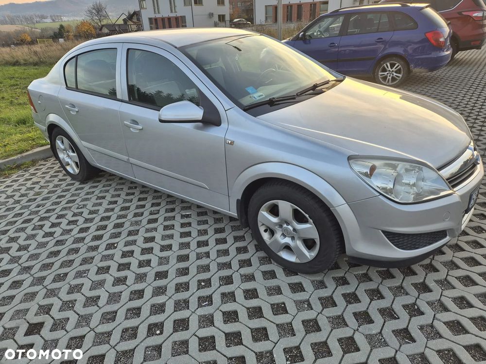 Opel Astra 1.6 Enjoy - 6