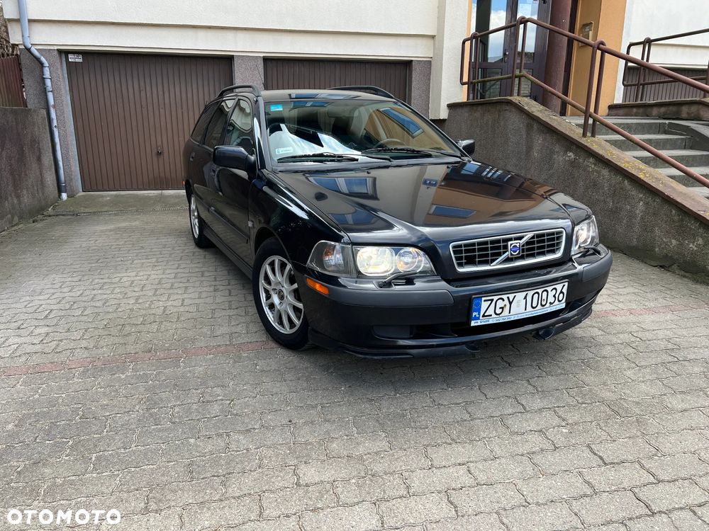 Volvo V40 - 2