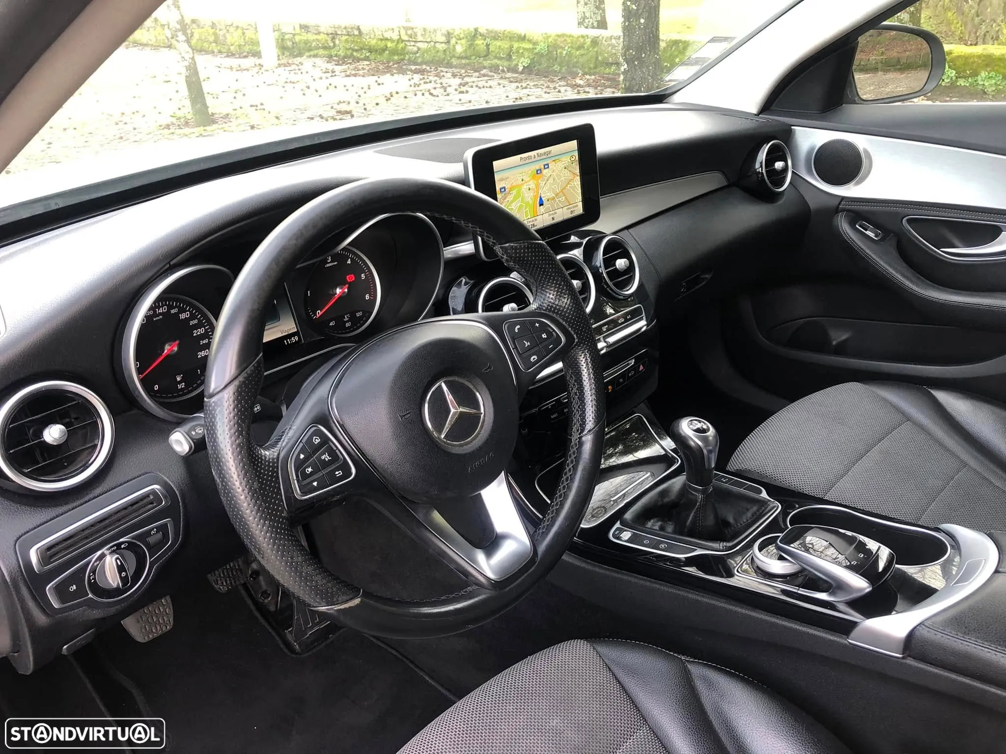 Mercedes-Benz C 180 BlueTEC Avantgarde - 12