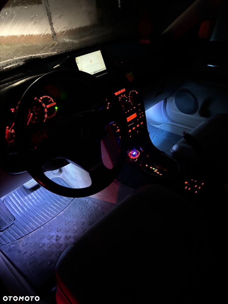 Lexus IS - 23