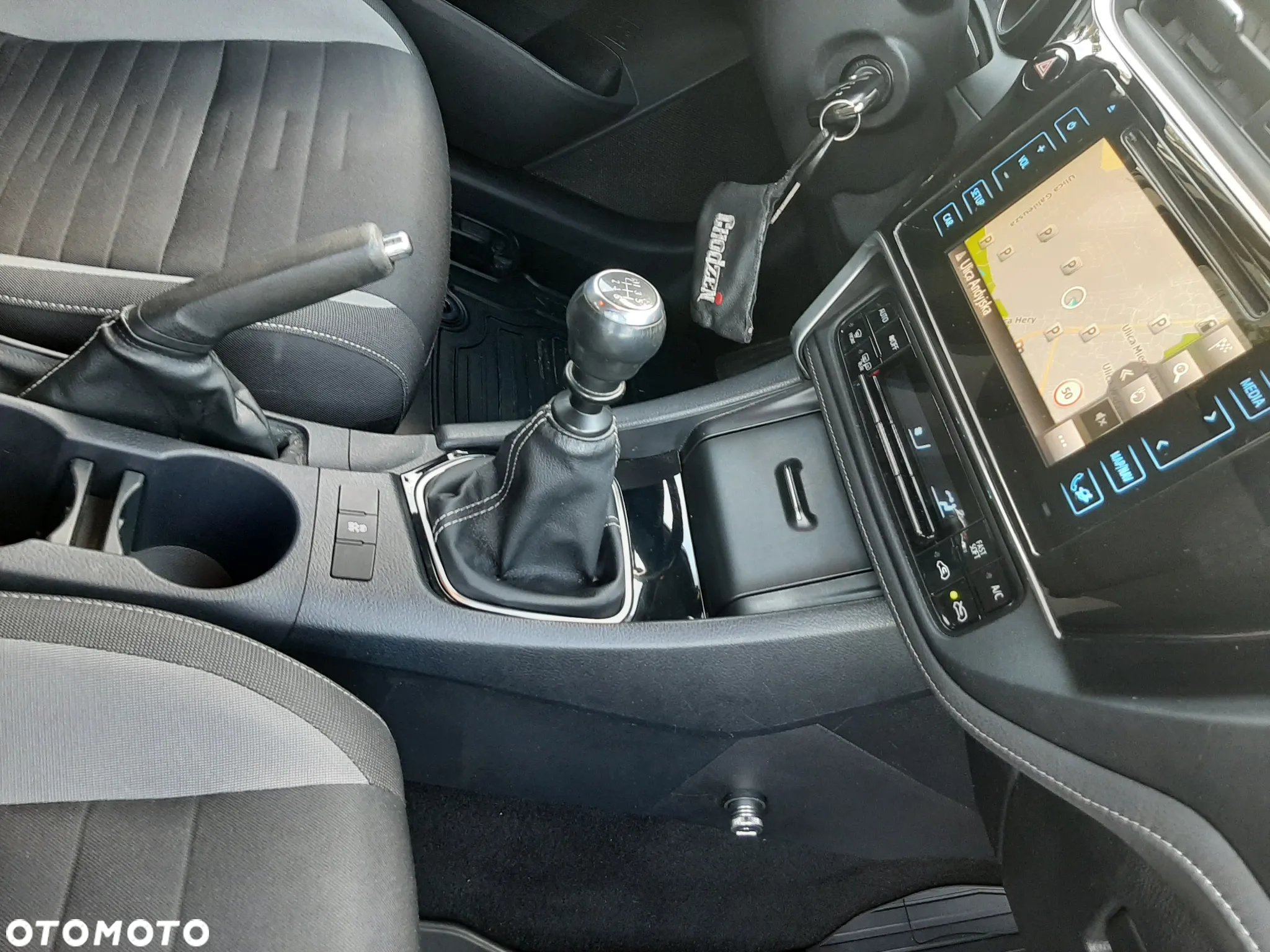 Toyota Auris 1.6 Comfort - 7