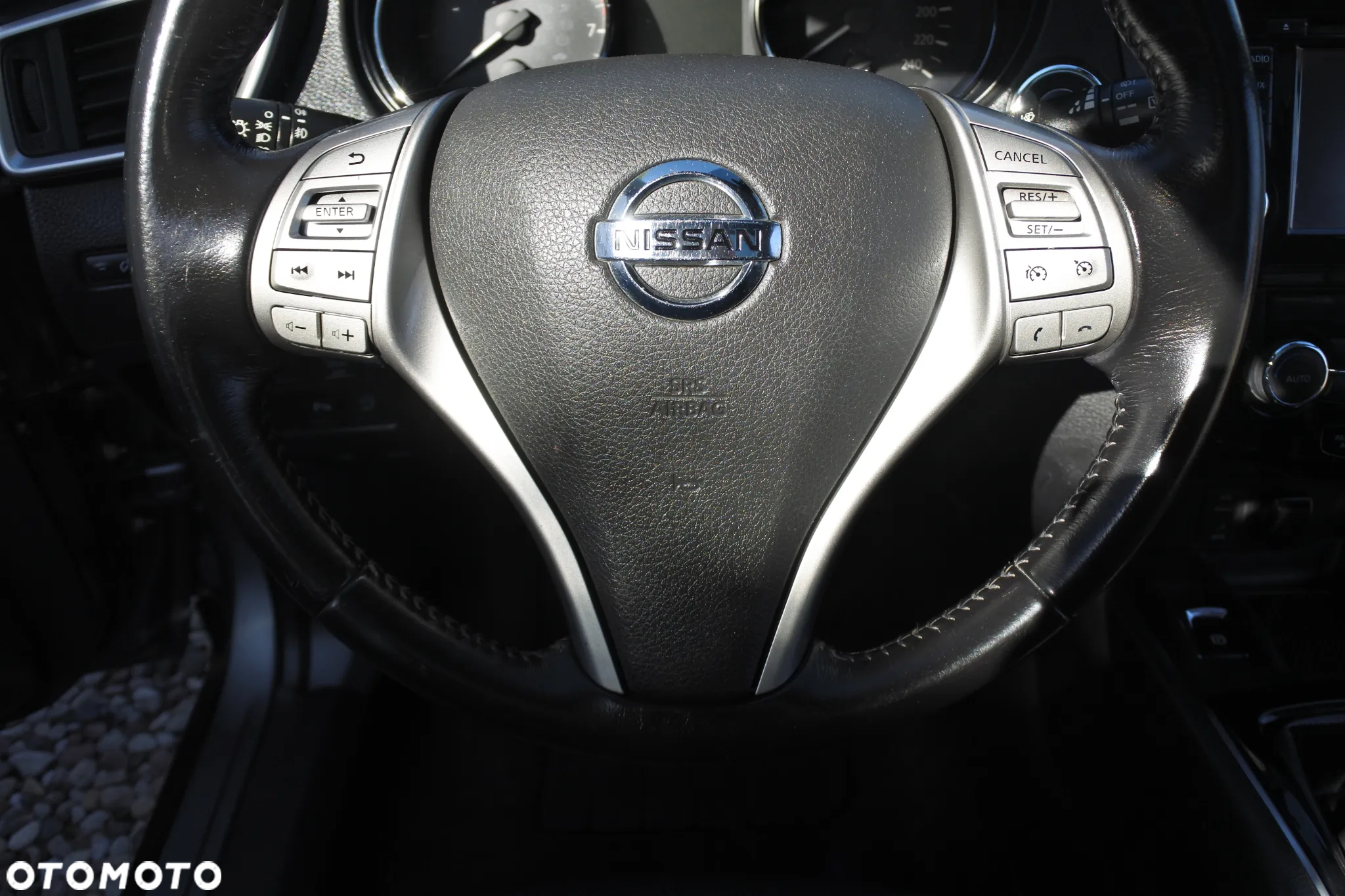 Nissan X-Trail 1.6 DIG-T Tekna 2WD - 22