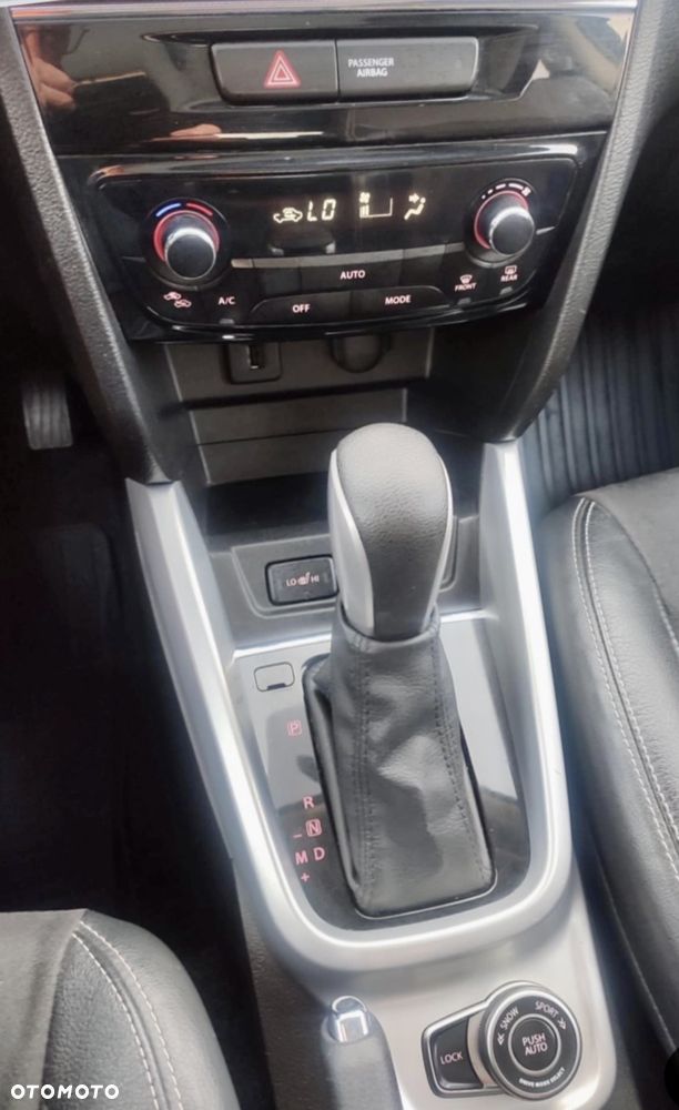 Suzuki Vitara - 12