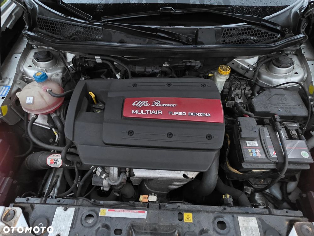 Alfa Romeo Giulietta 1.4 TB 16V Multiair Collezione - 17