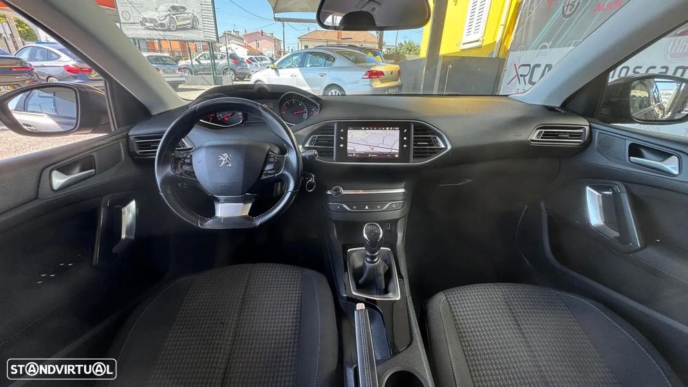 Peugeot 308 SW 1.5 BlueHDi Style - 22