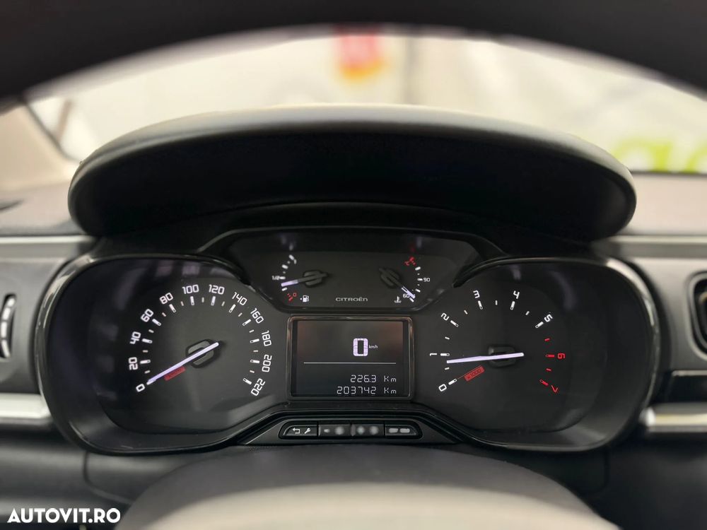 Citroën C3 1.2 PureTech BVM Feel - 28