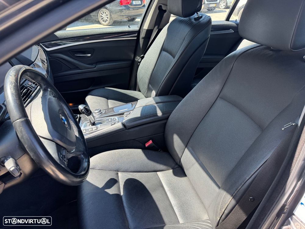BMW 525 d Exclusive Auto - 6