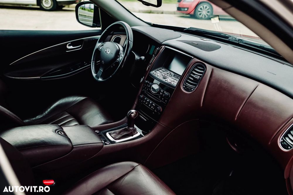 Infiniti EX 30 EX30d AWD Aut. GT - 13
