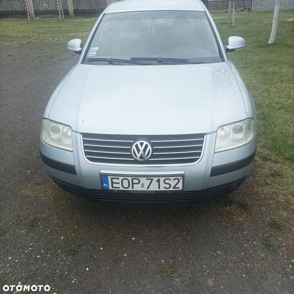Volkswagen Passat 1.9 TDI Basis - 4
