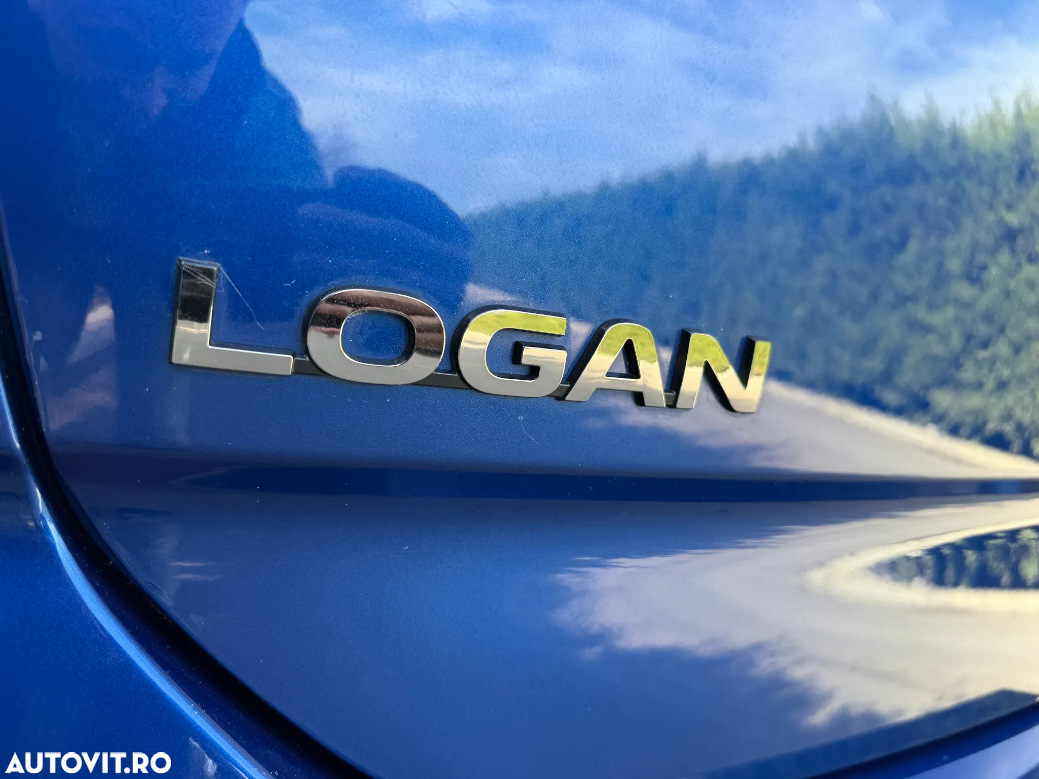 Dacia Logan TCe 90 Essential - 29