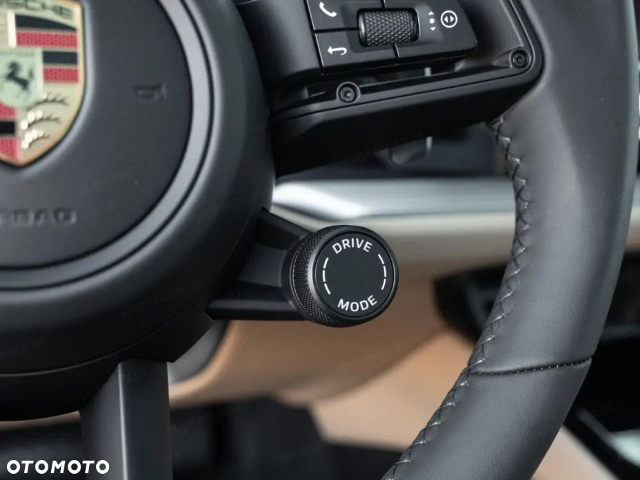 Porsche Cayenne Standard - 10