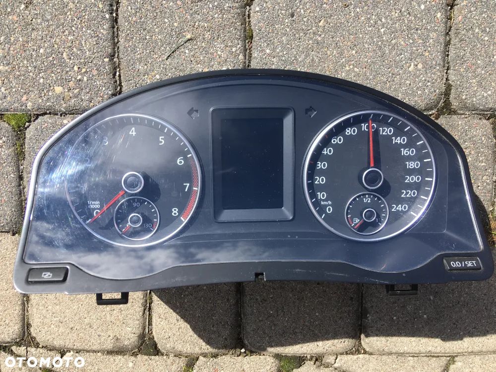 Licznik Obrotomierz VW Golf MK6 5M0920872 A2C53438344 VDO - 1