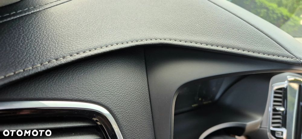Volvo XC 90 D5 SCR AWD Inscription - 26