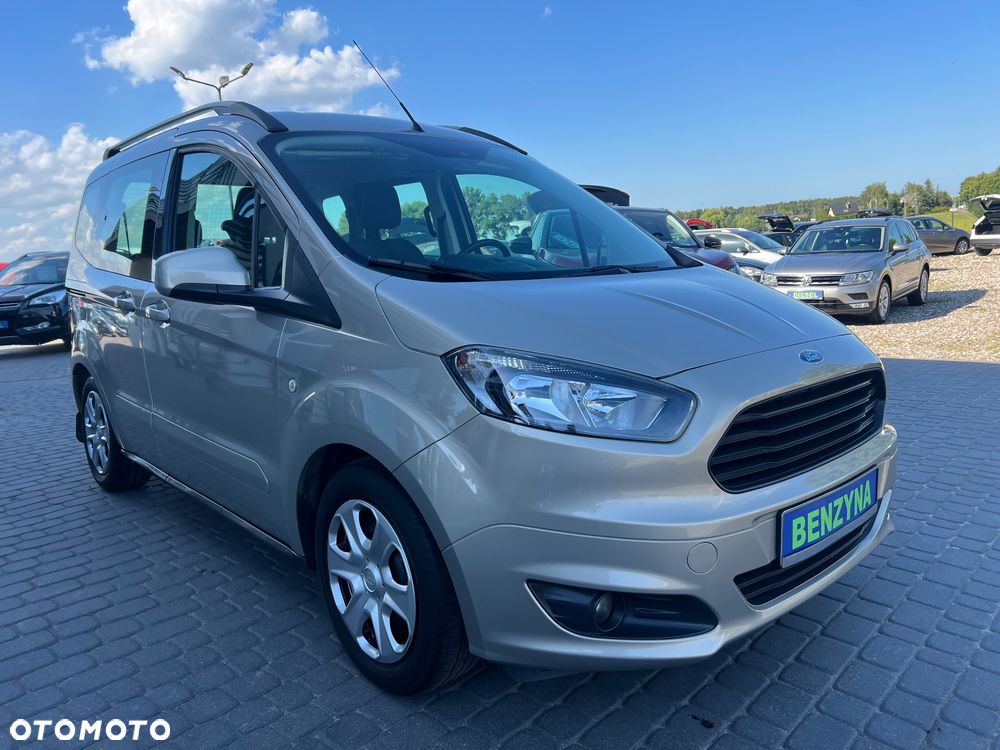 Ford Tourneo Courier - 8