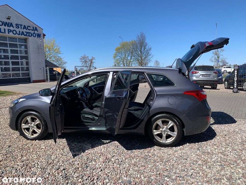 Hyundai i30 - 12
