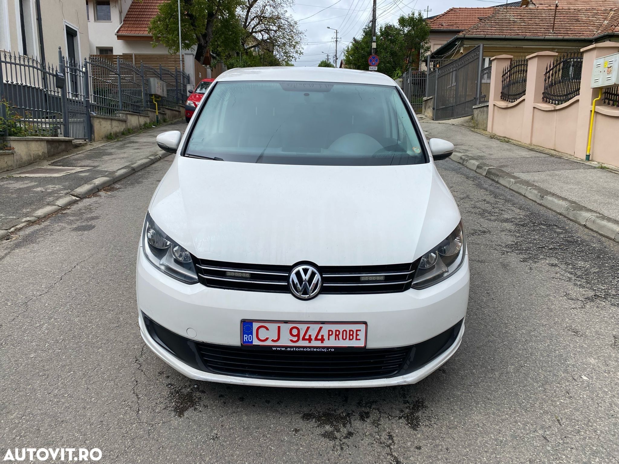 Volkswagen Touran 1.2 TSI (BlueMotion Technology) Comfortline - 1