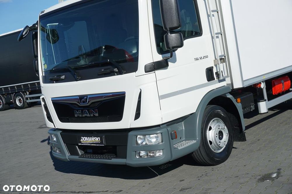 MAN TGL / 12.250 / ACC / EURO 6 / CHŁODNIA / 2 KOMOROWA - 31