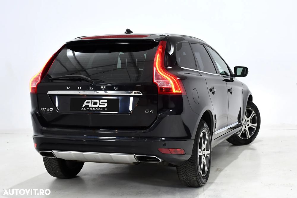 Volvo XC 60 D4 Geartronic Summum - 11