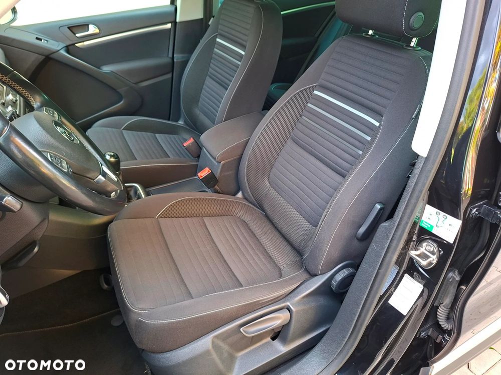 Volkswagen Tiguan 2.0 TDI DPF BlueMotion Technology Cup Sport & Style - 23
