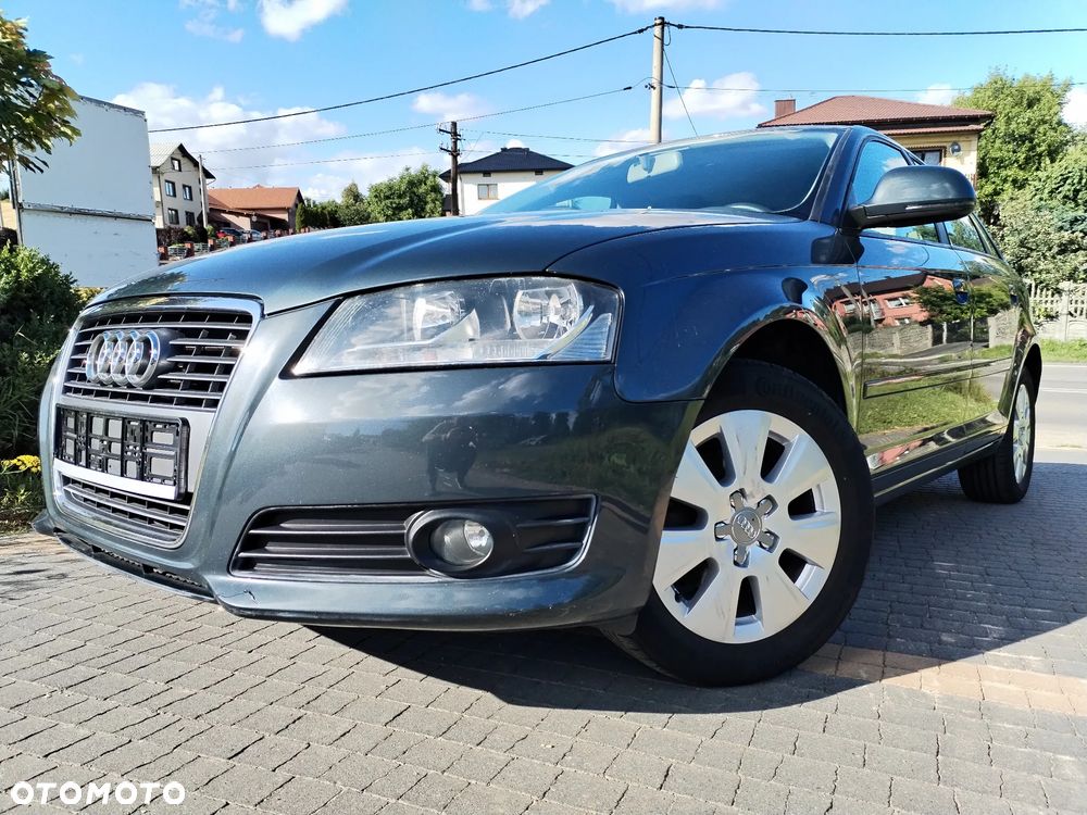 Audi A3 Sportback 1.6 Ambiente - 33