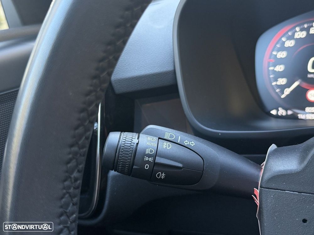 Volvo XC 40 1.5 T4 PHEV Inscription Expression - 34