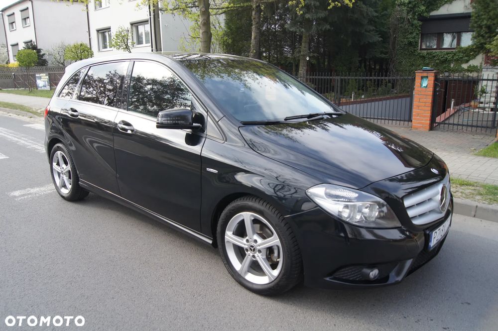 Mercedes-Benz Klasa B 180 CDI (BlueEFFICIENCY) - 1