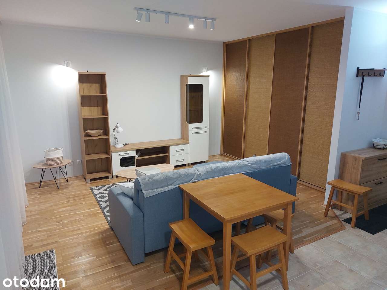 Mieszkanie 1-pokojowe z balkonem w Wrocławiu, Gądów