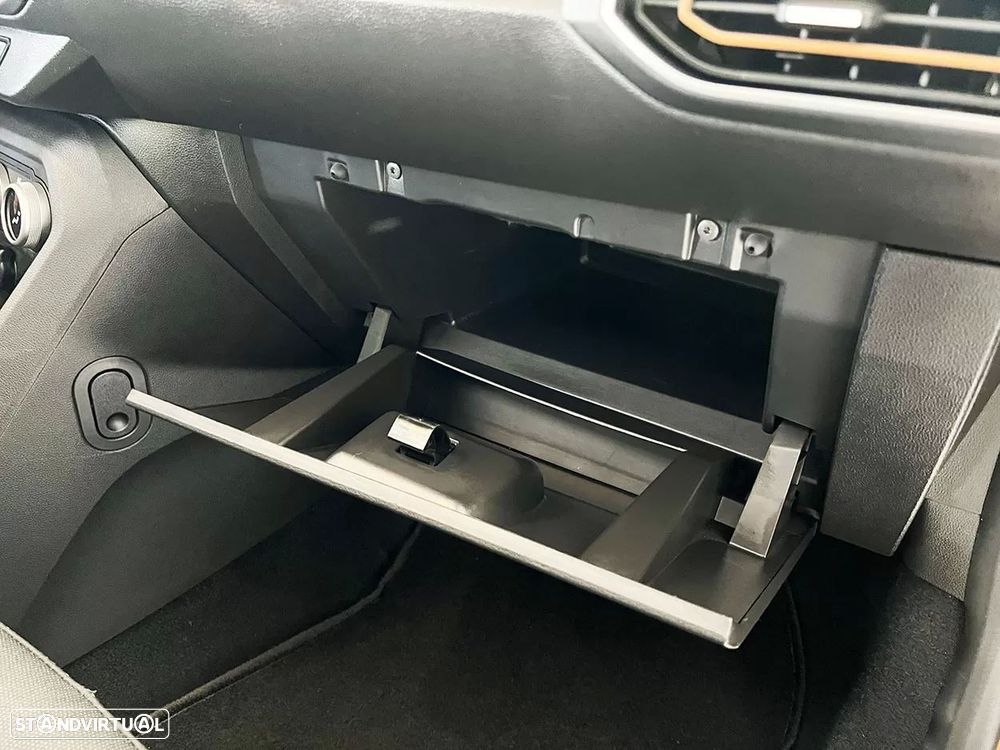 Dacia Sandero 1.0 SCe Essential - 17