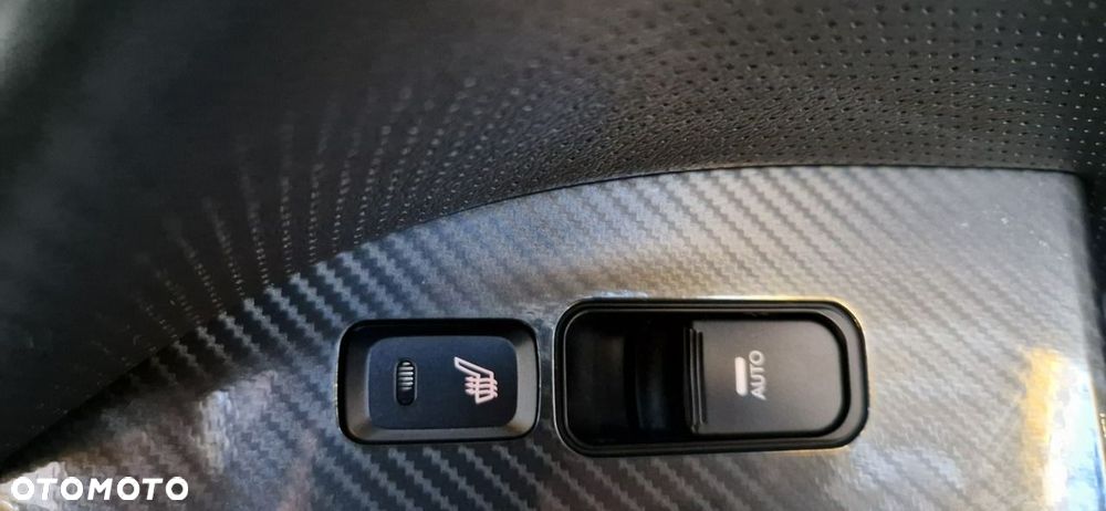 Kia Optima - 28