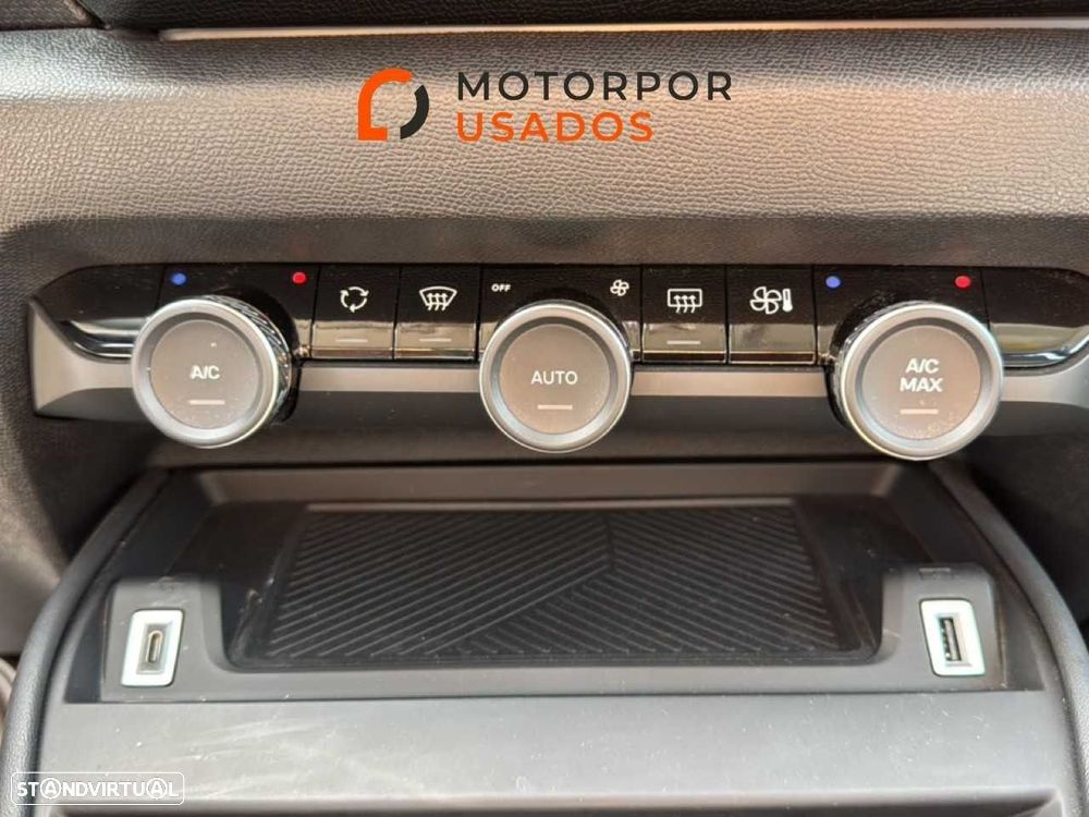 Citroën C4 1.2 Hybrid Max e-DSC6 - 20