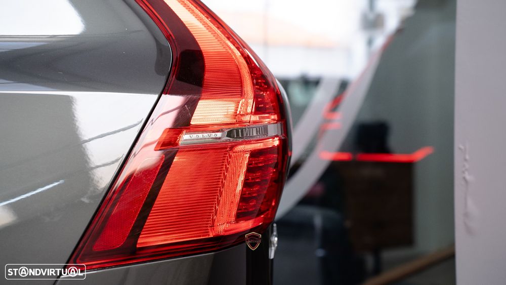 Volvo XC 60 2.0 T8 PHEV Polestar Engineered AWD - 14