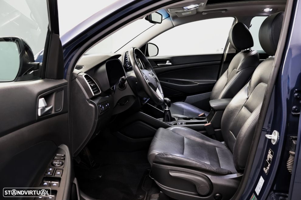 Hyundai Tucson 1.6 CRDi Premium +P.Pe+P.Style Plus - 25