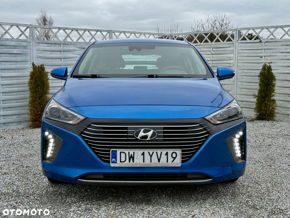 Hyundai IONIQ Hybrid Premium - 17