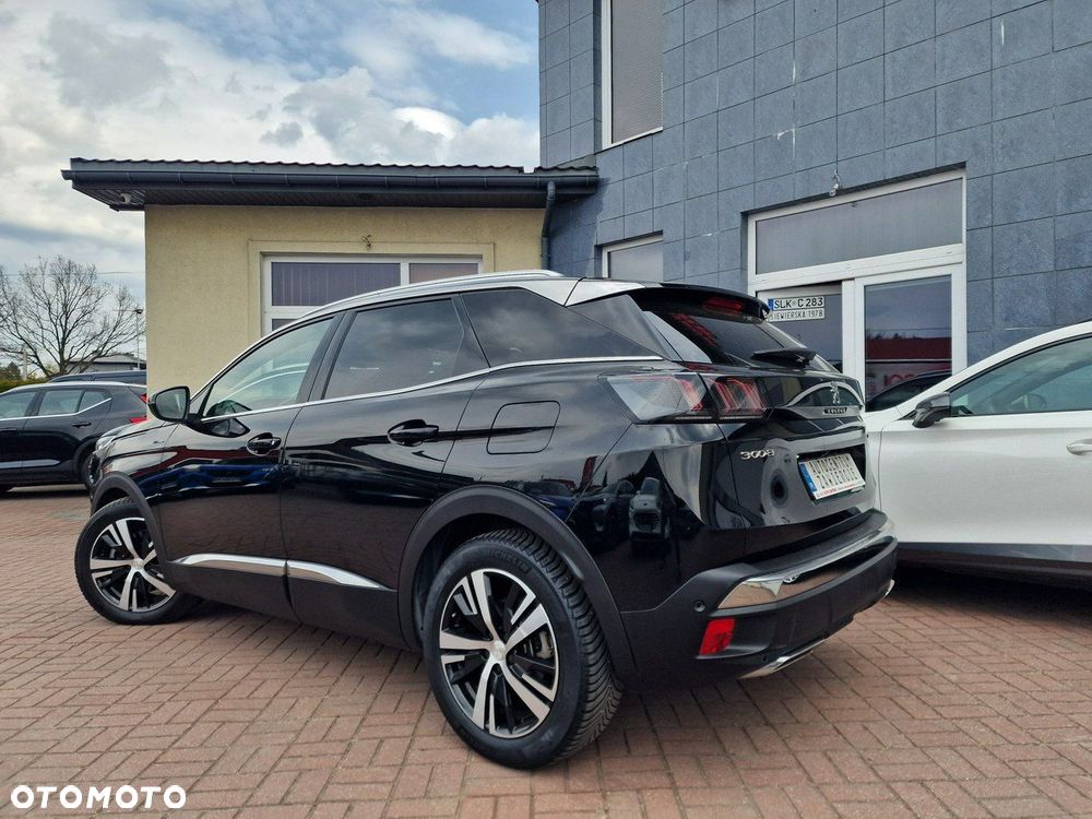 Peugeot 3008 1.6 PureTech HYbrid GT S&S EAT8 - 10