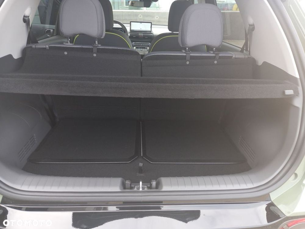Hyundai Inster 49kWh Cross Smart - 30