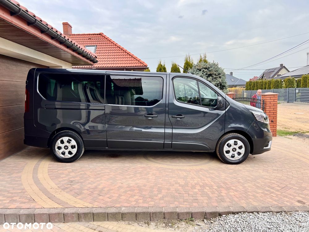 Renault Trafic 2.0 dCi EDC - 34