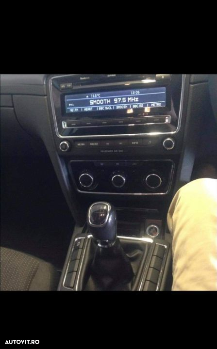 Dezmembrez Skoda Superb 2 - 3