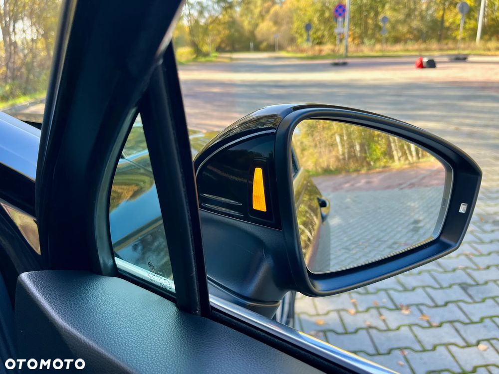Volkswagen Tiguan 2.0 TSI 4Mot R-Style DSG - 25