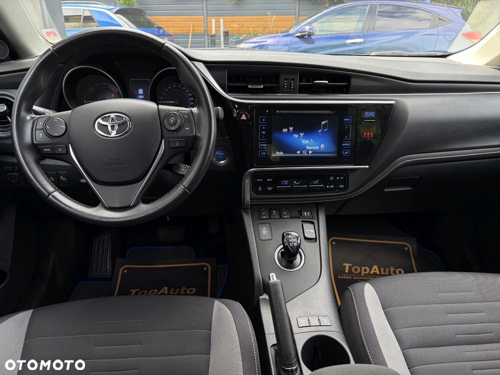 Toyota Auris - 34