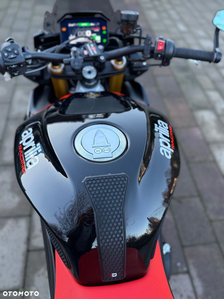 Aprilia Tuono - 15