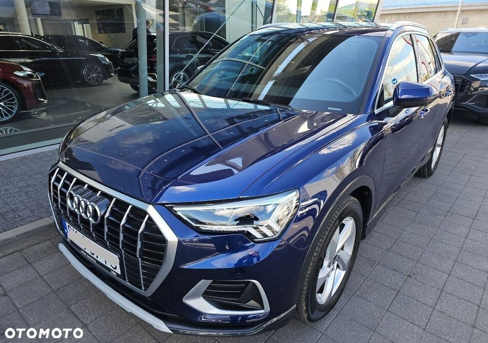 Audi Q3 - 1