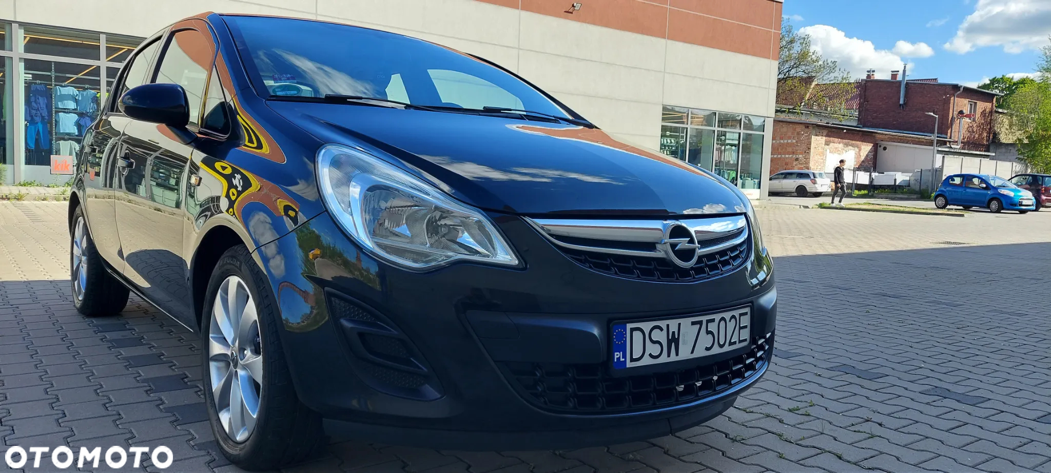 Opel Corsa 1.4 16V Cosmo - 14