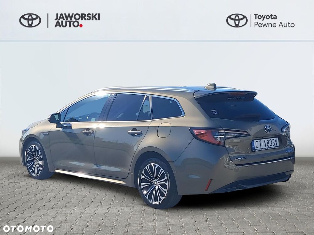 Toyota Corolla 2.0 Hybrid Executive - 6