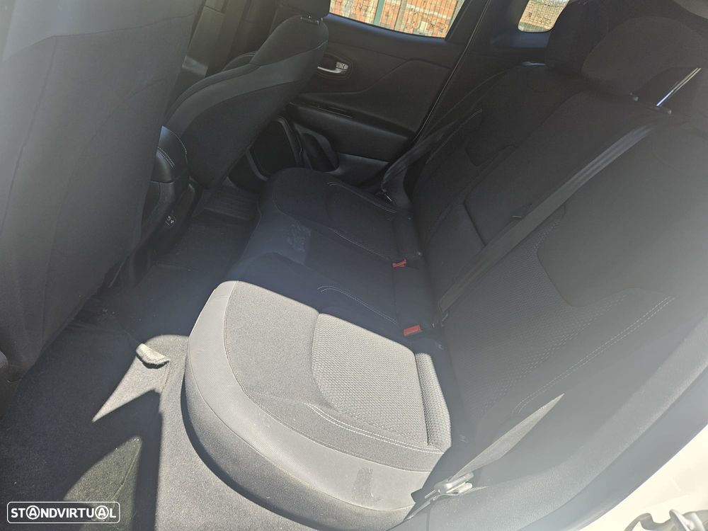 Jeep Renegade 1.6 MJD Limited DCT - 7