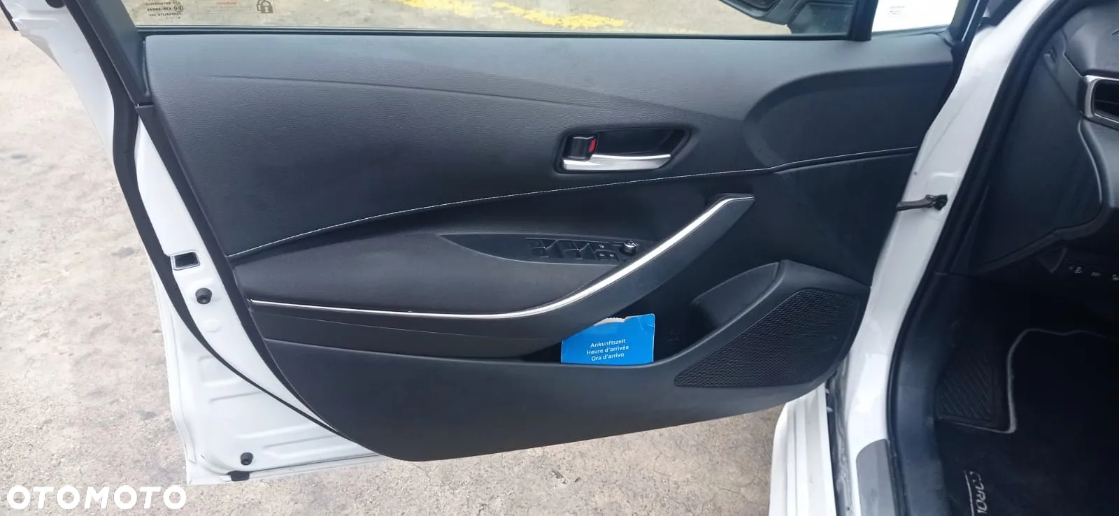 Toyota Corolla - 16